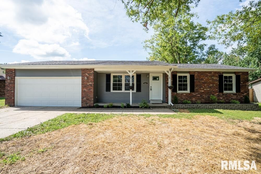 Property Photo: 865 Stardust Drive IL 62948