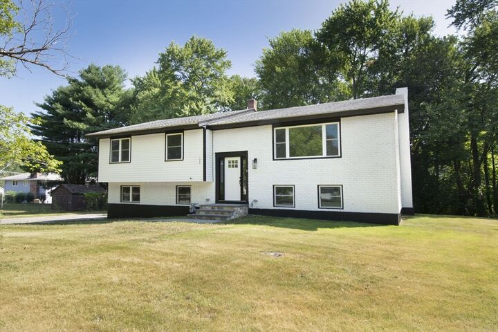 196 Chapin  Hudson MA 01749 photo