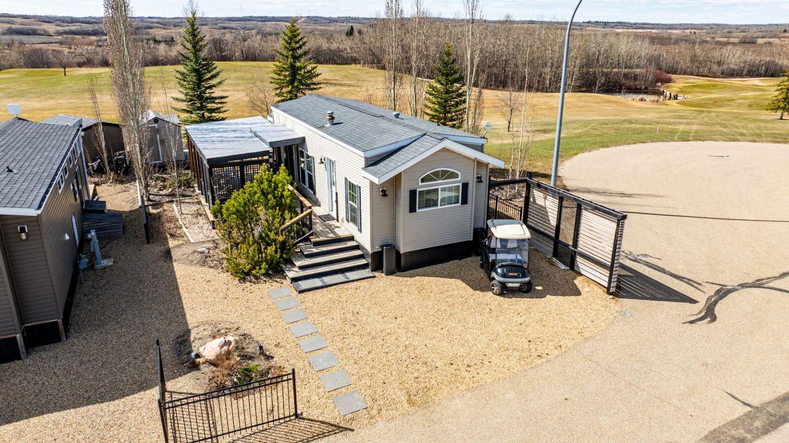 Photo de la propriété:  25054 South Pine Lake Road 5021  AB T0M 1R0 