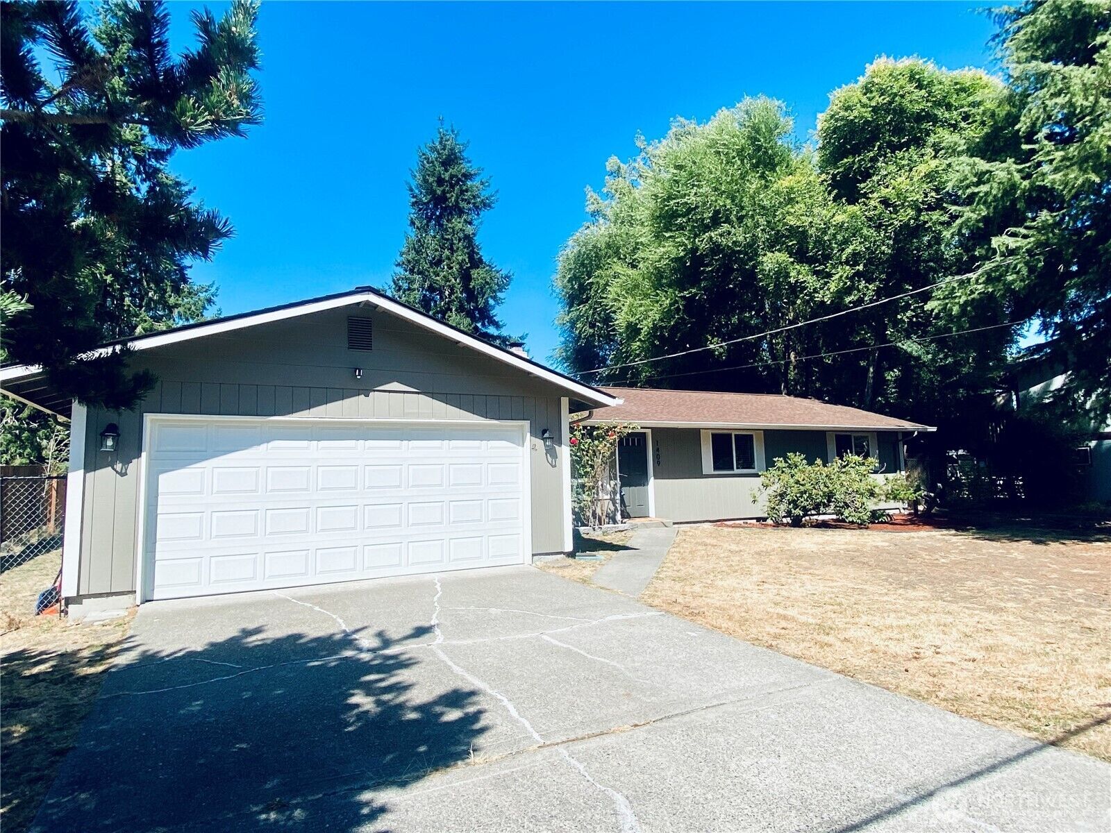 Property Photo: 1409 Alder Street SE WA 98503