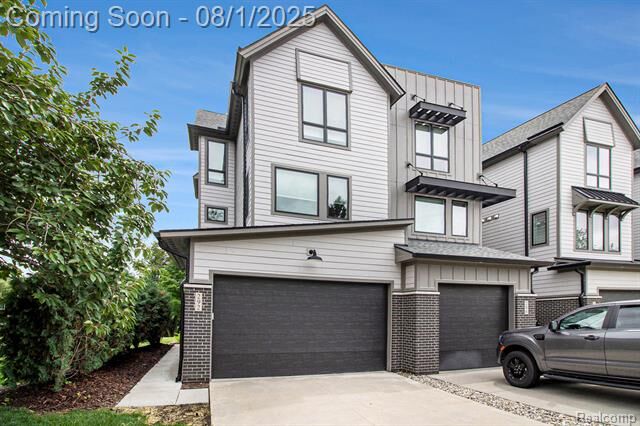 292 N 1st Street  Brighton MI 48116 photo
