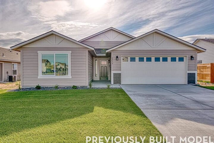 18805 E Riverside Ct  Spokane Valley WA 99016 photo