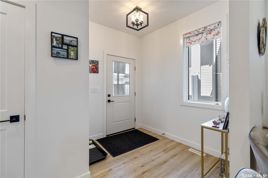 Property Photo: 148 Barrett Street SK S7W 0Z7