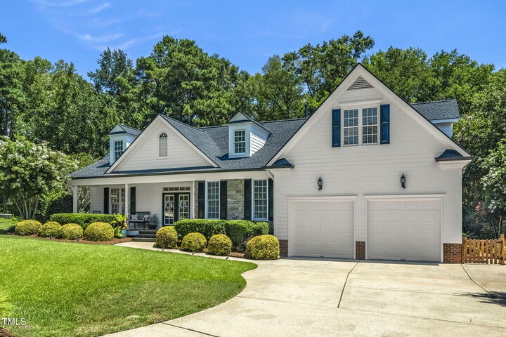 Property Photo:  1106 Green Knob Court  NC 27526 
