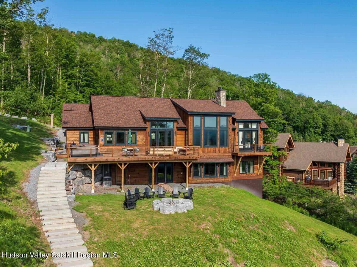 Property Photo:  219 Club Road  NY 12496 