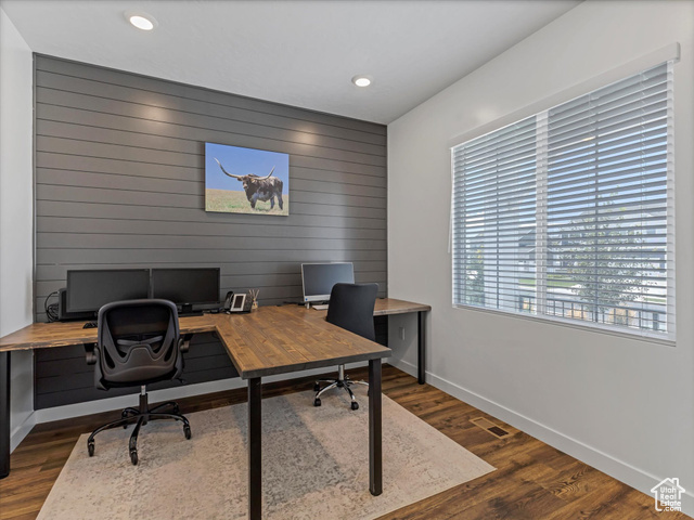 Property Photo:  835 S Criddle Rd W  UT 84075 
