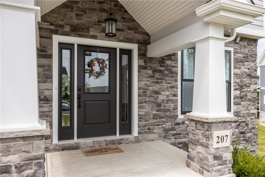 Property Photo: 207 Monterey Court PA 16046