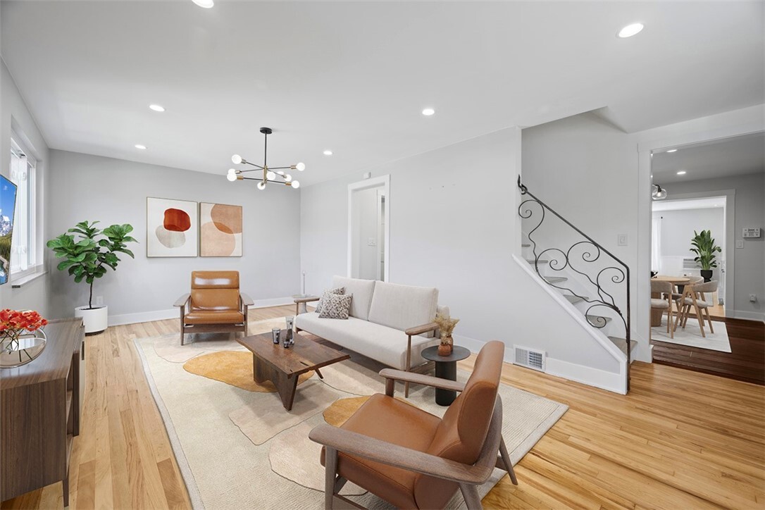 Property Photo:  330 Raymond St  PA 15218 