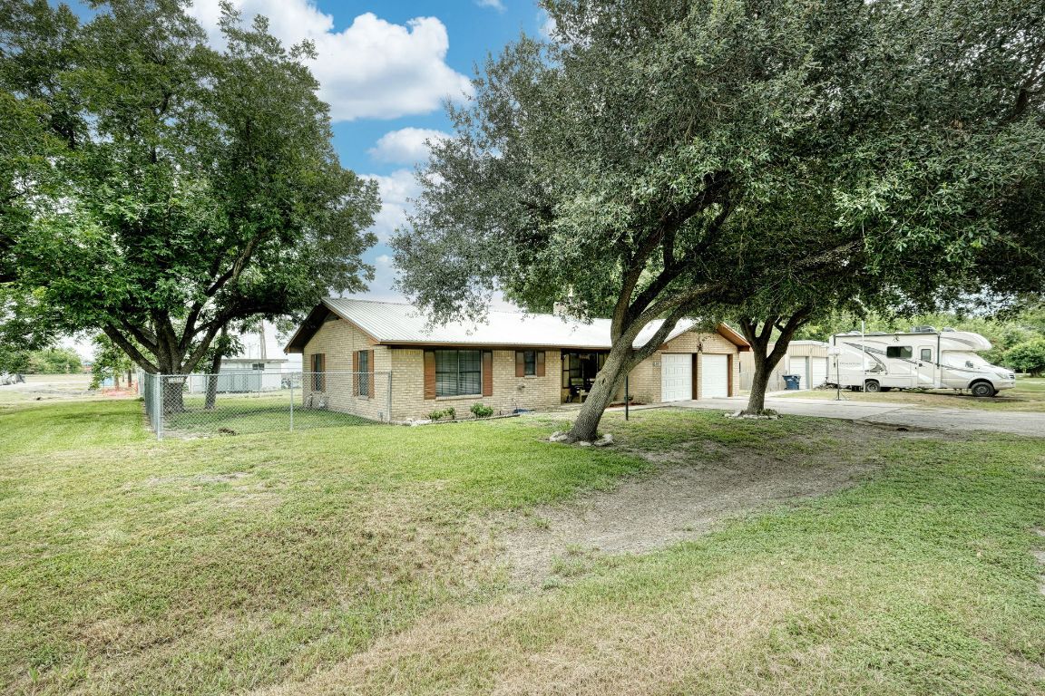 Property Photo: 340 S Emma TX 76511
