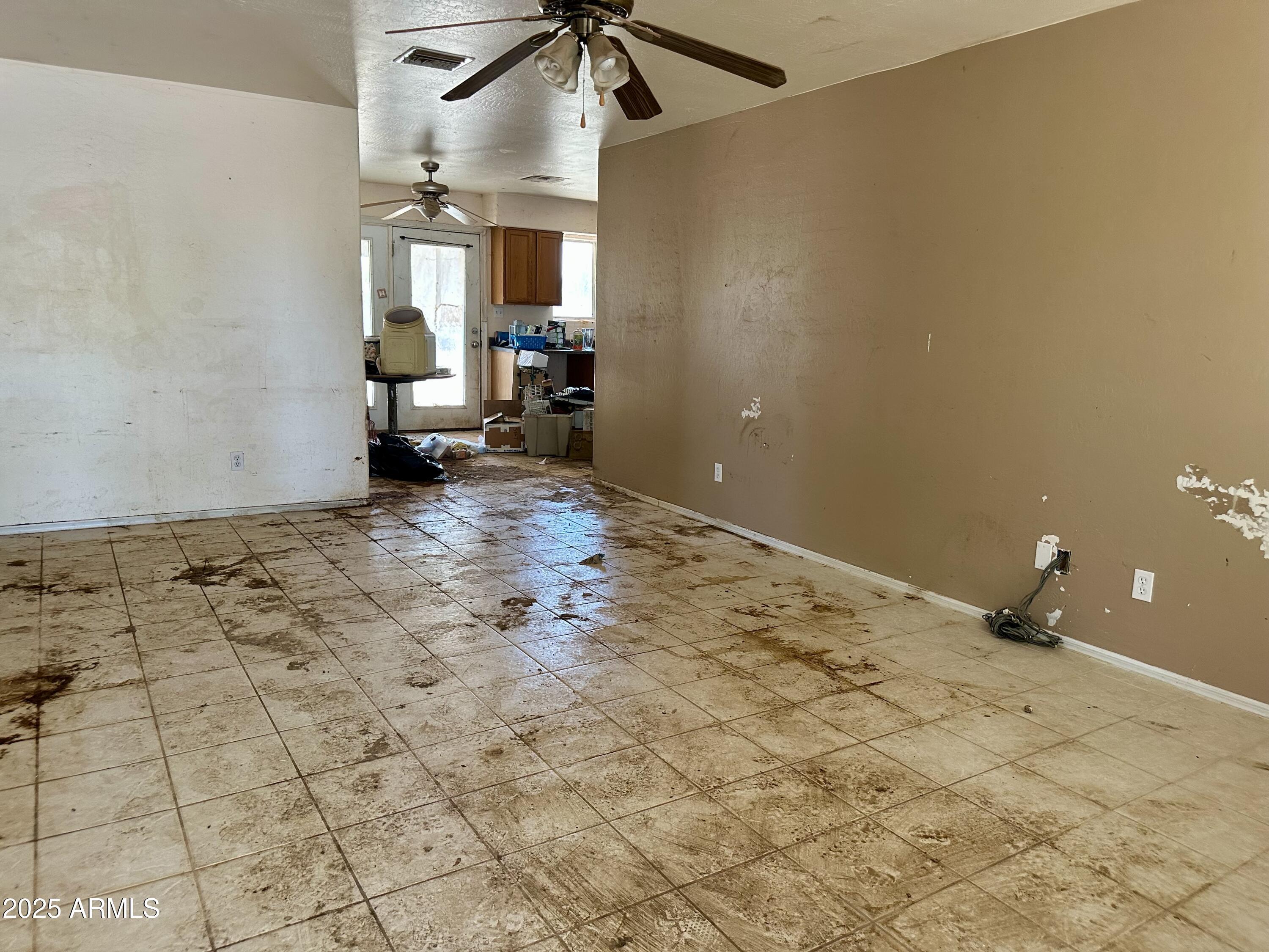 Property Photo:  3105 N Carriage Lane  AZ 85224 