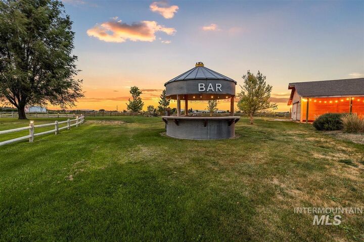 Property Photo: 8815 Lake Shore Dr ID 83686