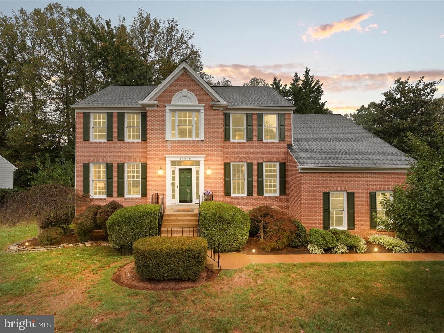 Property Photo:  13006 Pebblestone Court  VA 20124 