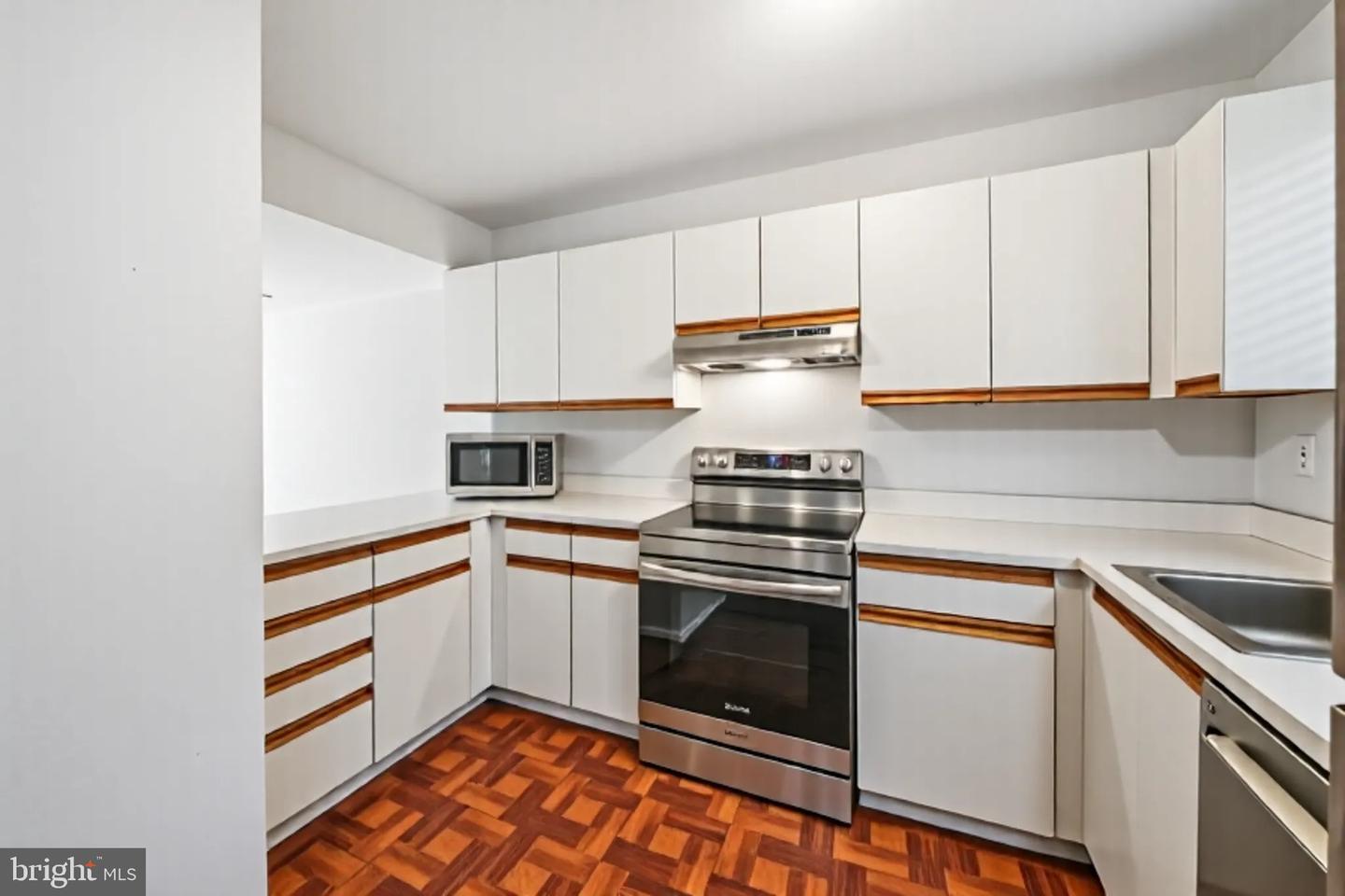 Property Photo: 1518 Winterberry Drive MD 21012