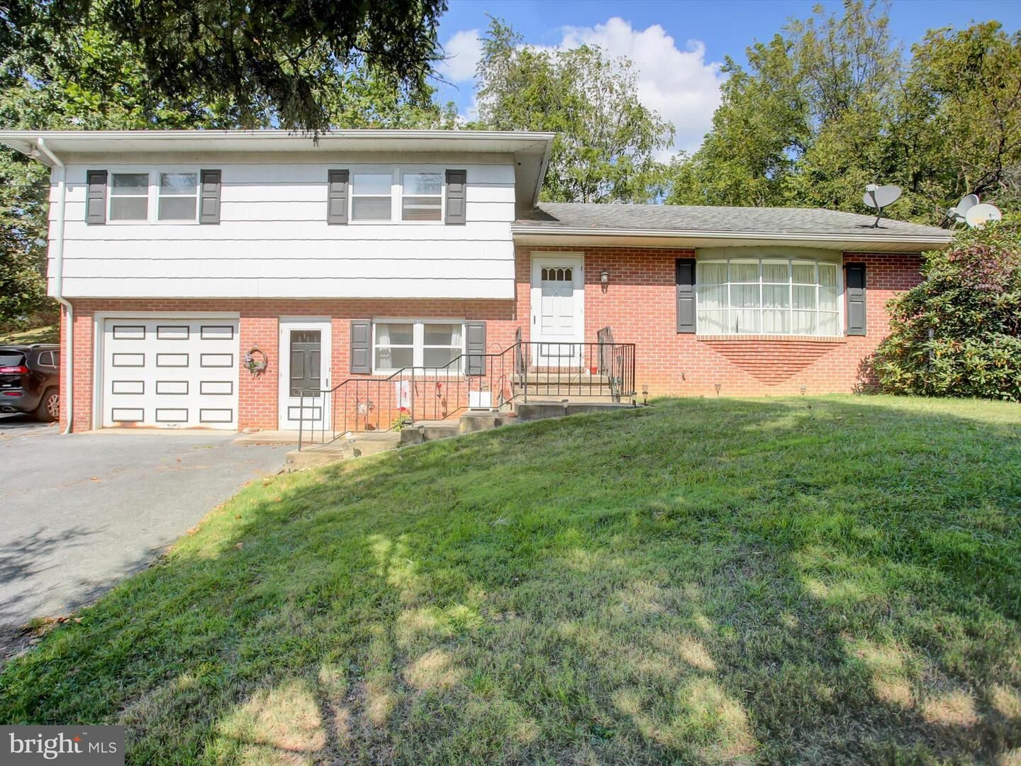 Property Photo:  8655 Wayne Road  PA 17268 