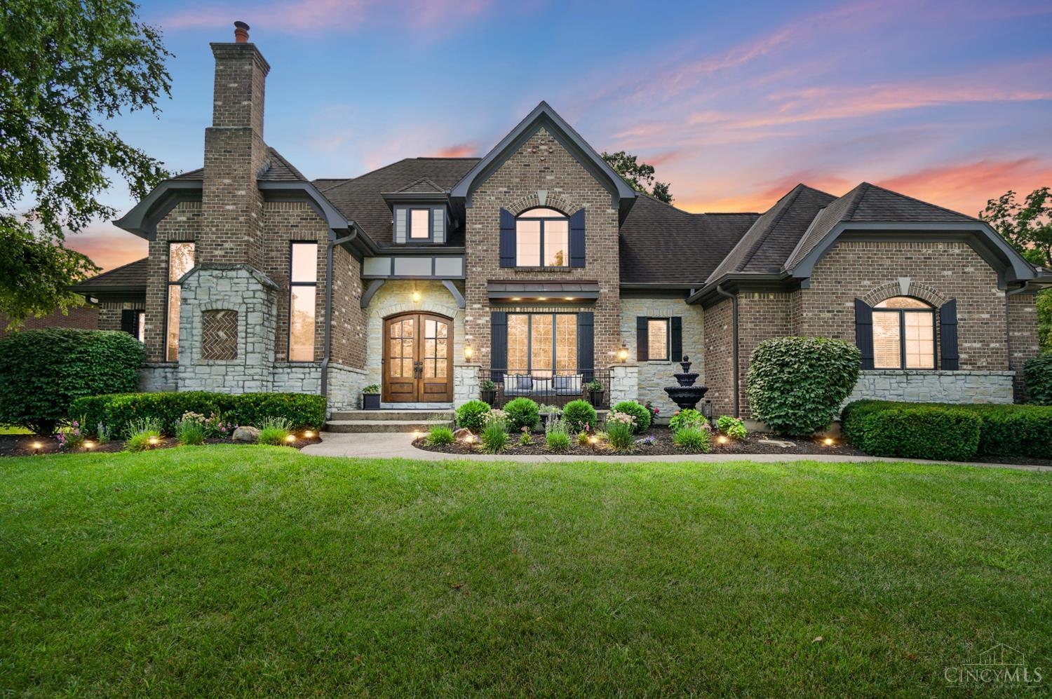 Property Photo: 3727 Carmelle Woods Drive OH 45040