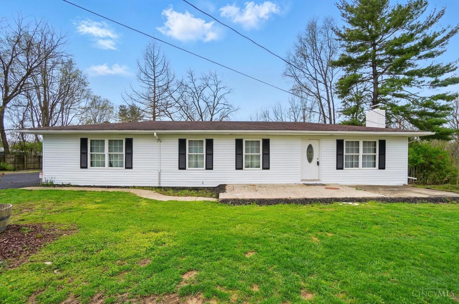 Property Photo: 8441 Morrow Woodville Road OH 45162