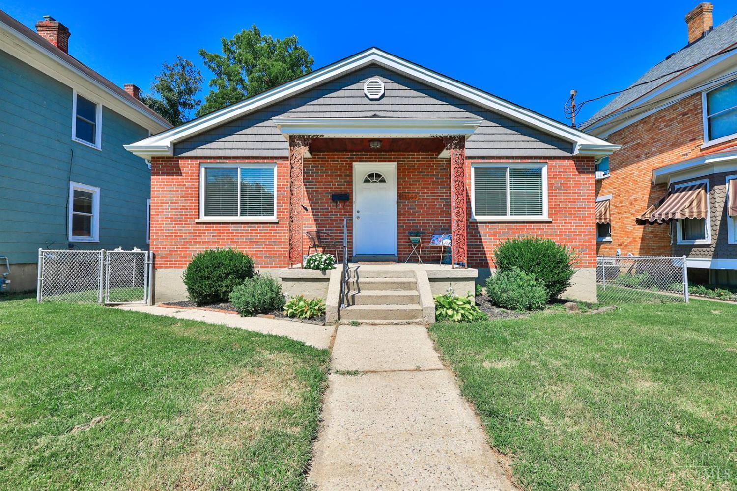 Property Photo: 11169 Oak Street OH 45241