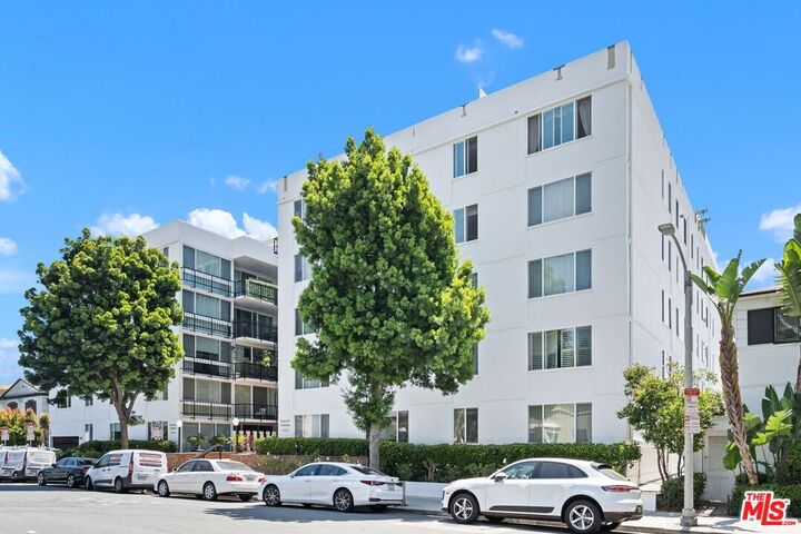 Property Photo:  9950 Durant Dr  CA 90212 