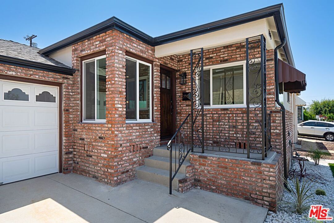 Property Photo:  1840 Jones Ave  CA 90032 