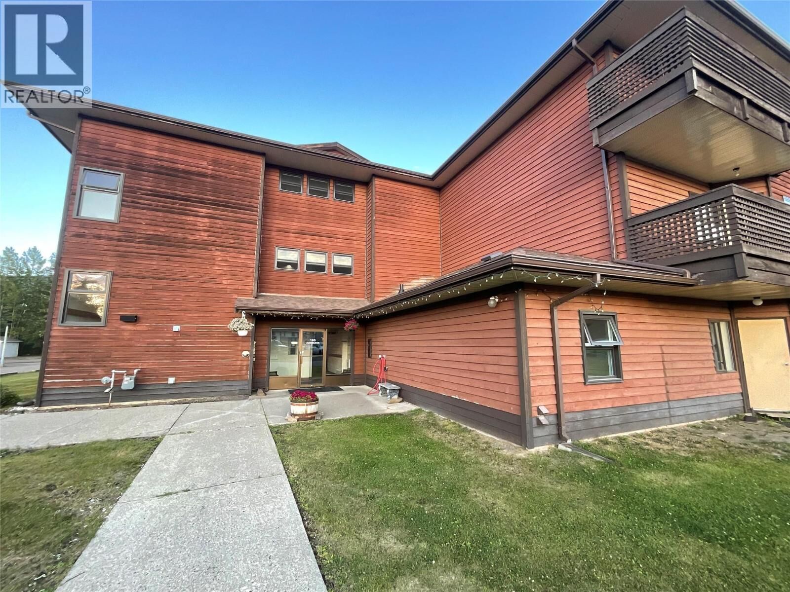 Property Photo: 195 Chamberlain Crescent 202 BC V0C 2W0