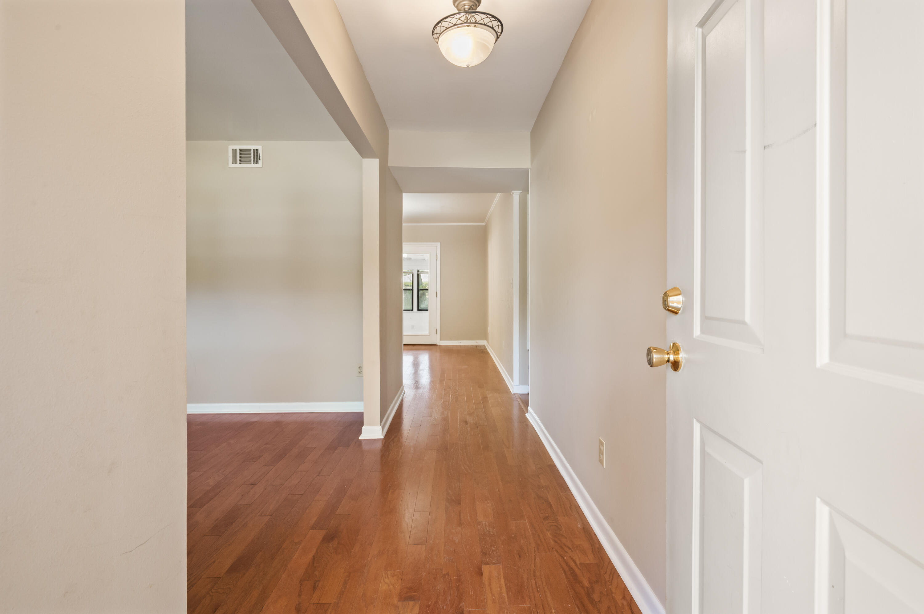 Property Photo: 102 Duke Drive FL 32578
