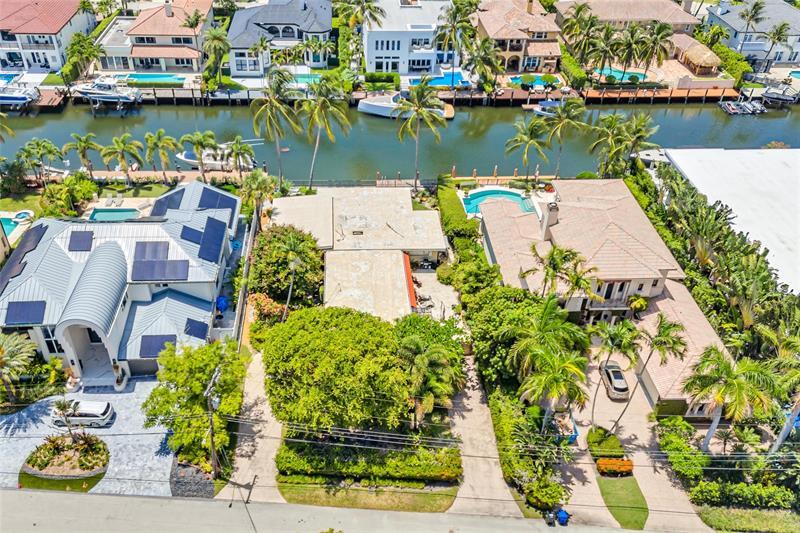 Property Photo: 2518 Barcelona Dr FL 33301