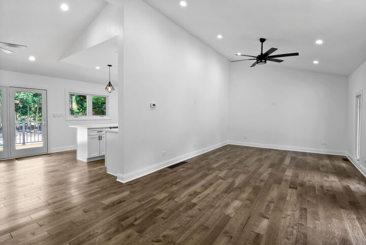 Property Photo:  8147 Oakwood Avenue  IN 46321 