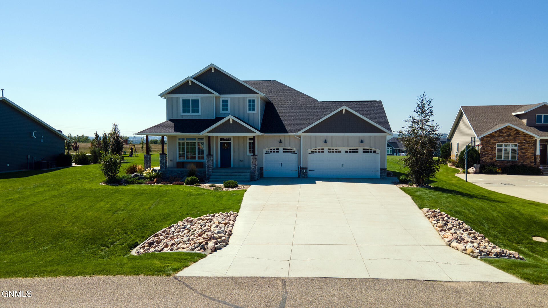 7522 Mulligan Way  Bismarck ND 58503 photo