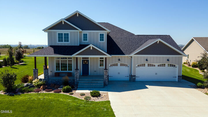 7522 Mulligan Way  Bismarck ND 58503 photo