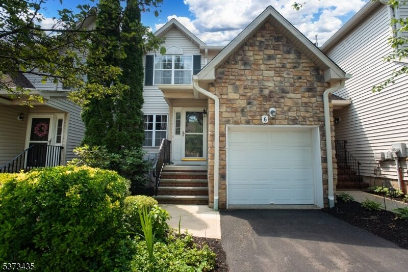 Property Photo:  6 Dewitt Ln  NJ 08844 