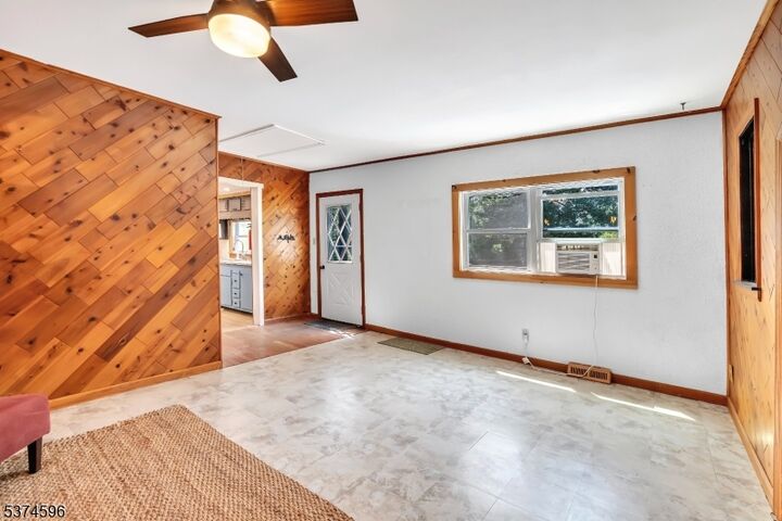 Property Photo:  583 E Shore Rd  NJ 07421 
