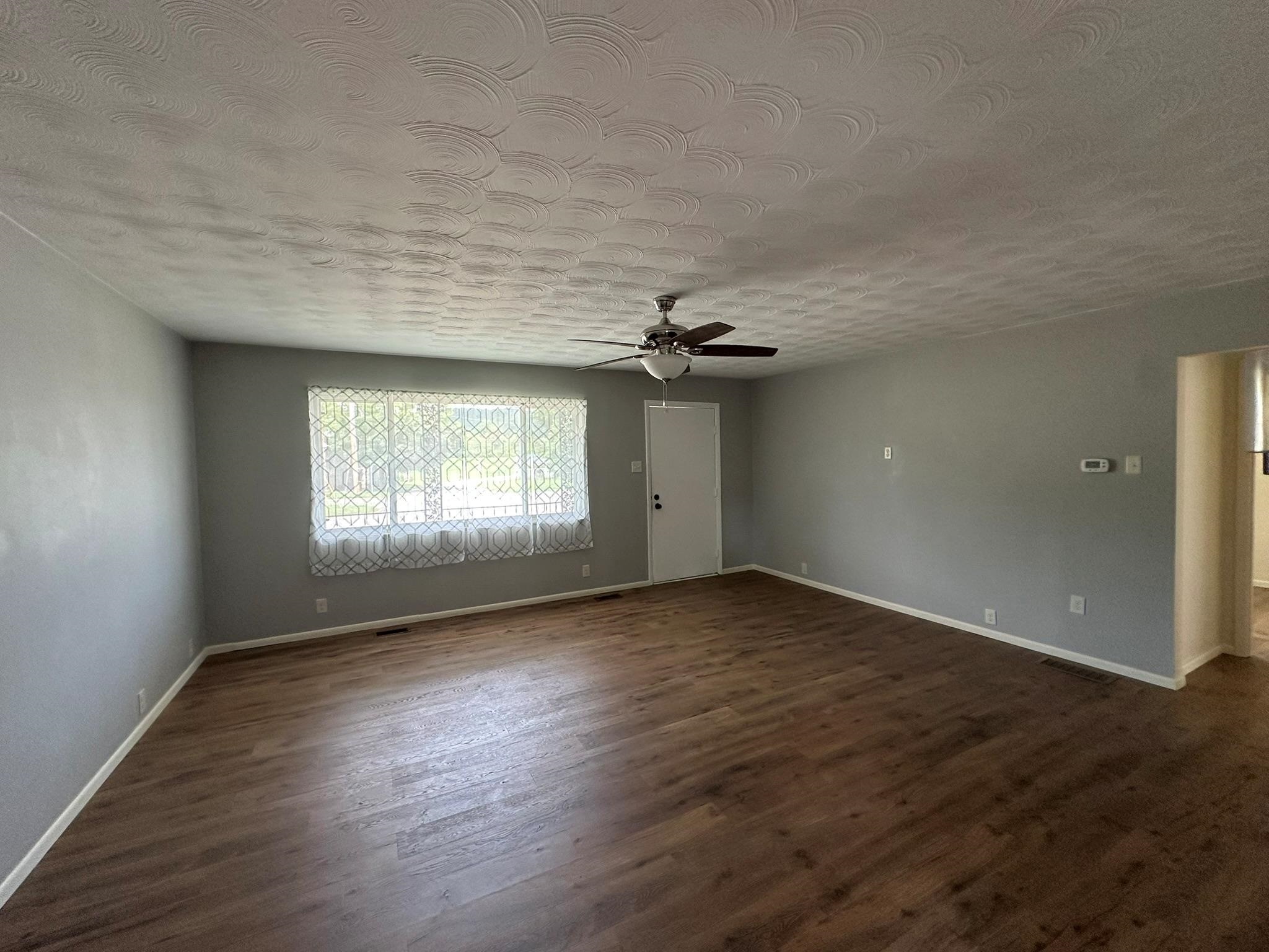 Property Photo:  922 N 5th Street Jo10  OH 45638 