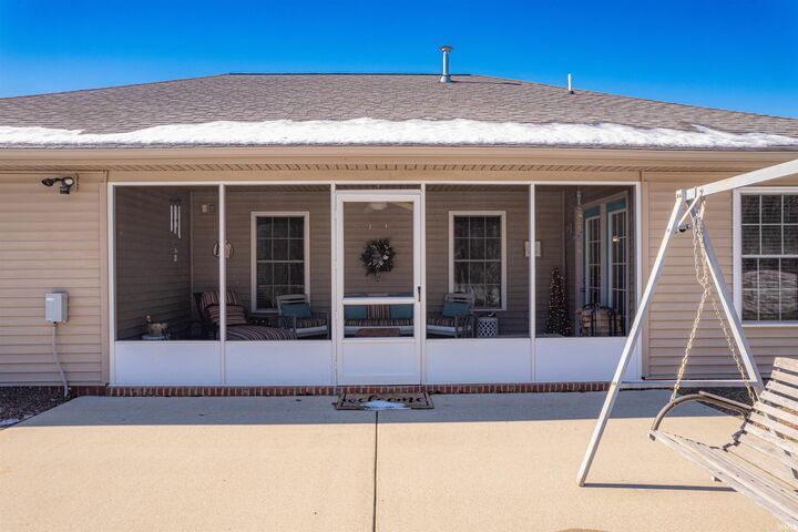 Property Photo:  7950 S Andee Lane  IN 47648 