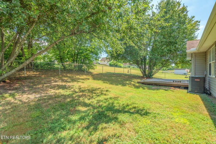 Property Photo: 8404 Old Midway Rd TN 37772