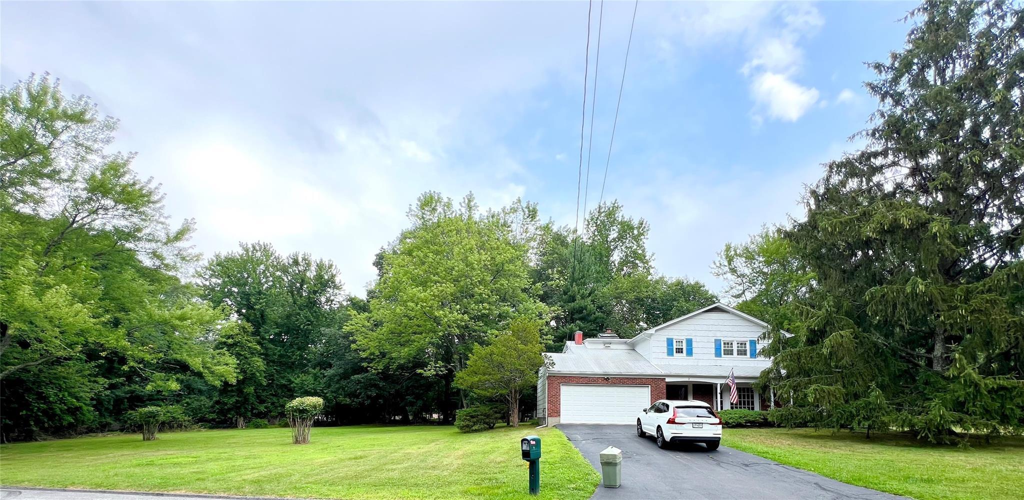 Property Photo:  2 Allan Drive  NY 10952 