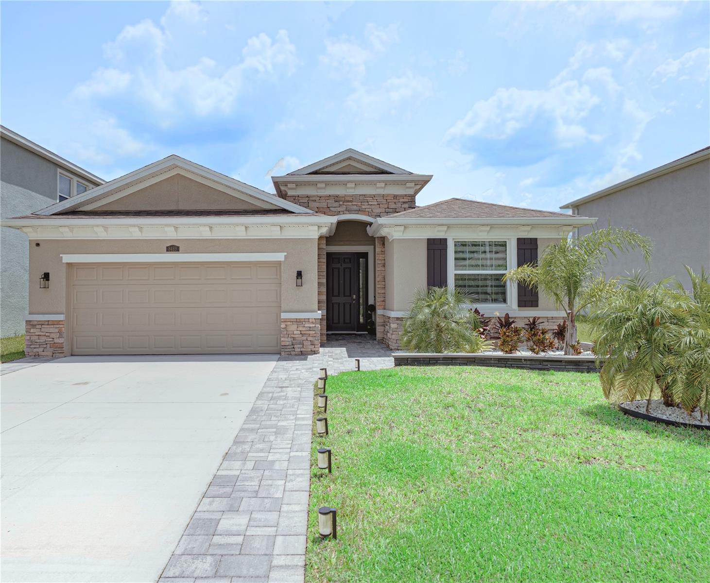Property Photo: 8469 Hardy Bay Loop FL 33545