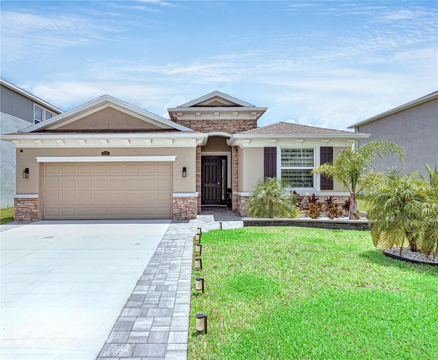 Property Photo:  8469 Hardy Bay Loop  FL 33545 