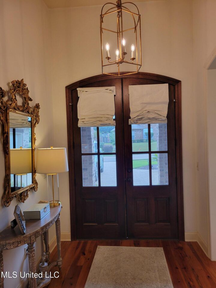 Property Photo:  506 Hazelton Drive  MS 39110 