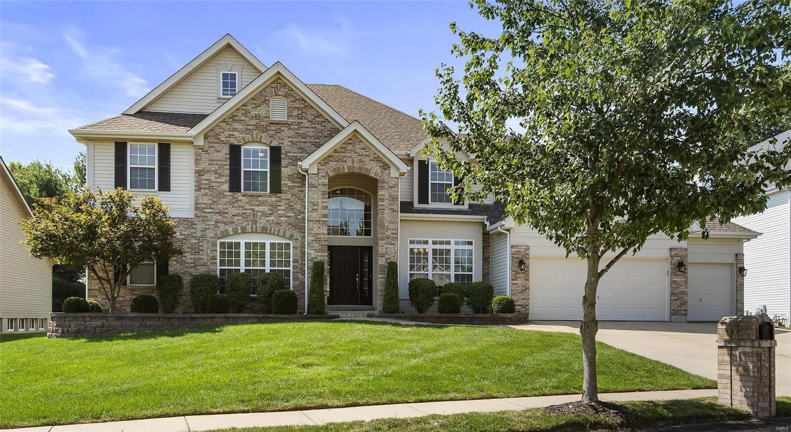 Property Photo: 266 Bountiful Pointe Circle MO 63040