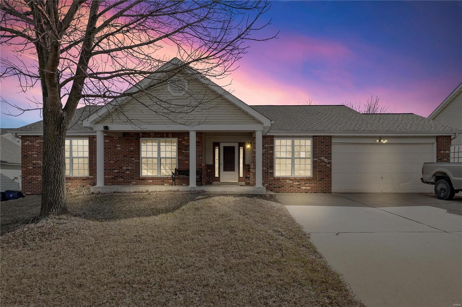 Property Photo:  4 Autumn Grove Court  MO 63366 