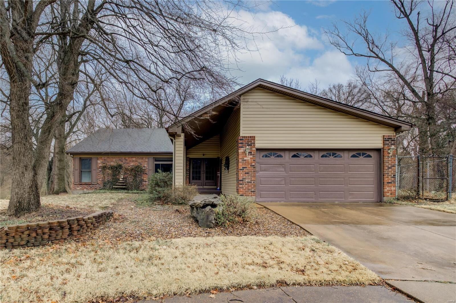 Property Photo: 12774 Willow Trail Drive MO 63033