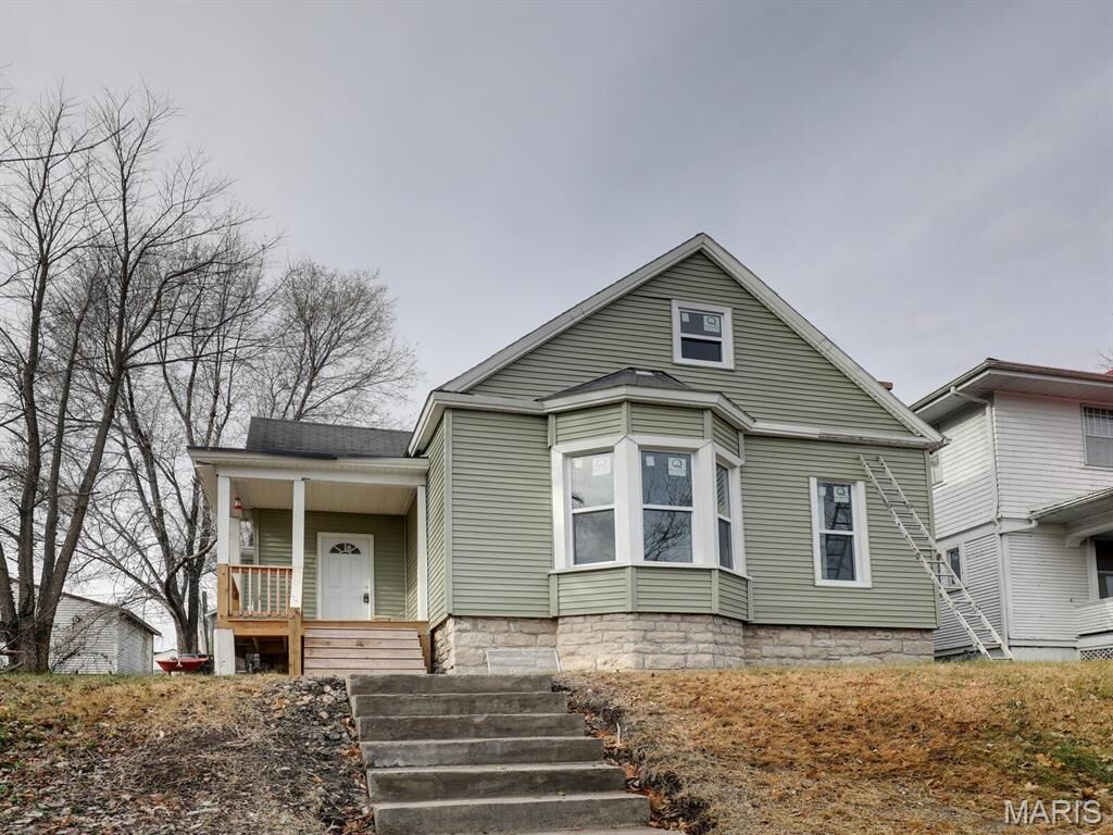 Property Photo:  519 N Section  MO 63401 