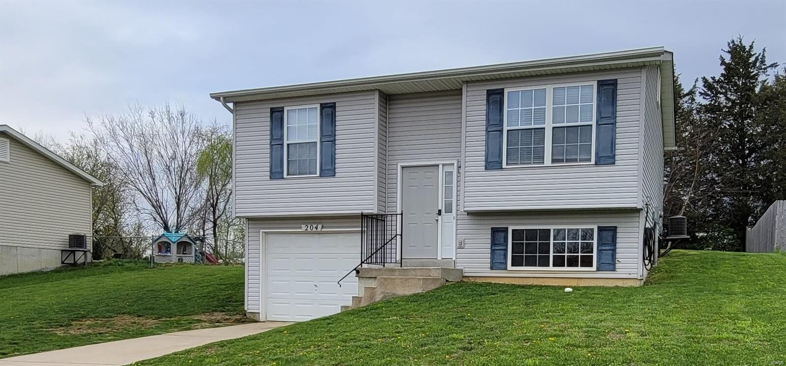 Property Photo: 204 Juni MO 63380