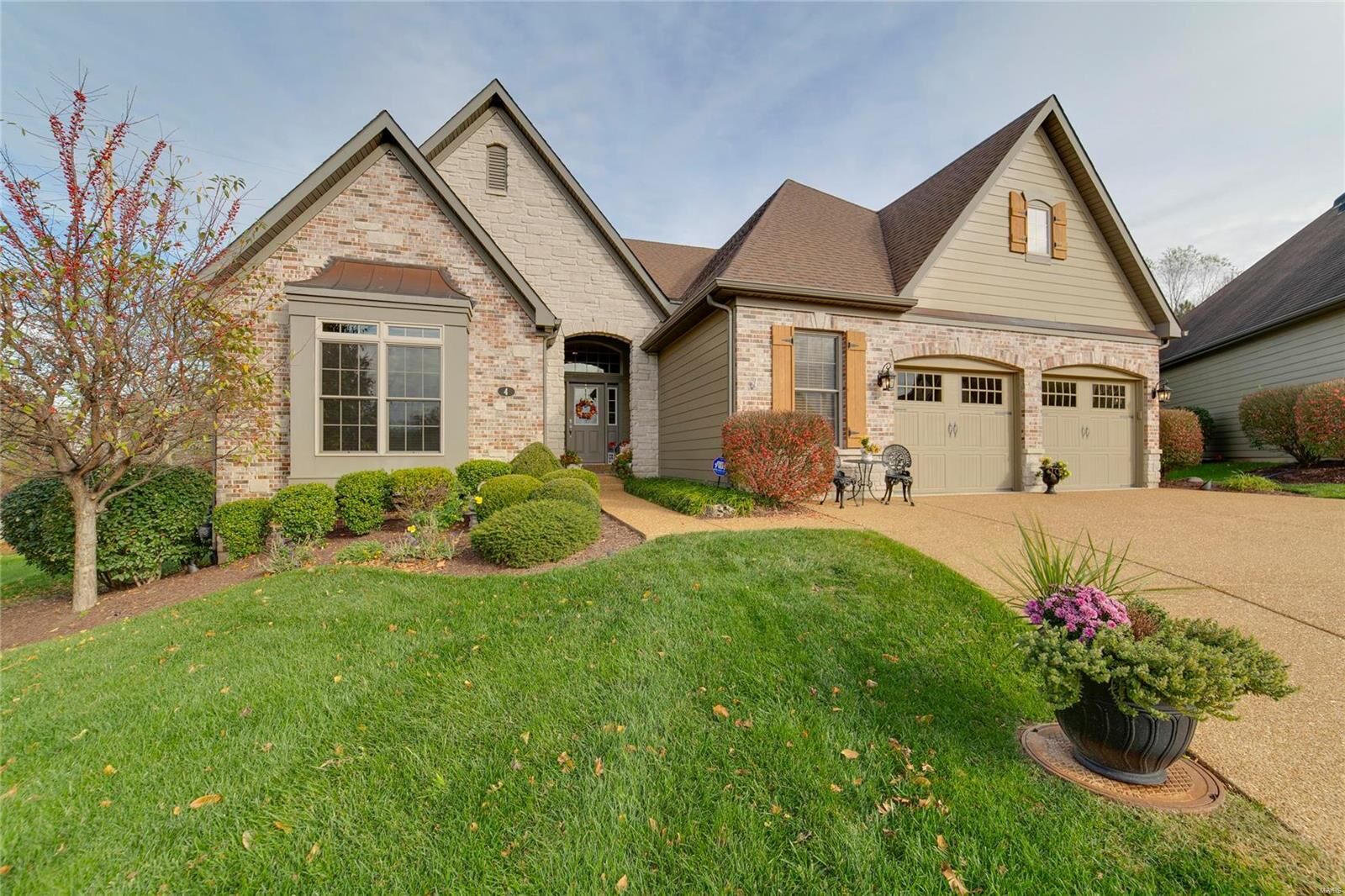 Property Photo: 4 Blase Farm Court MO 63303