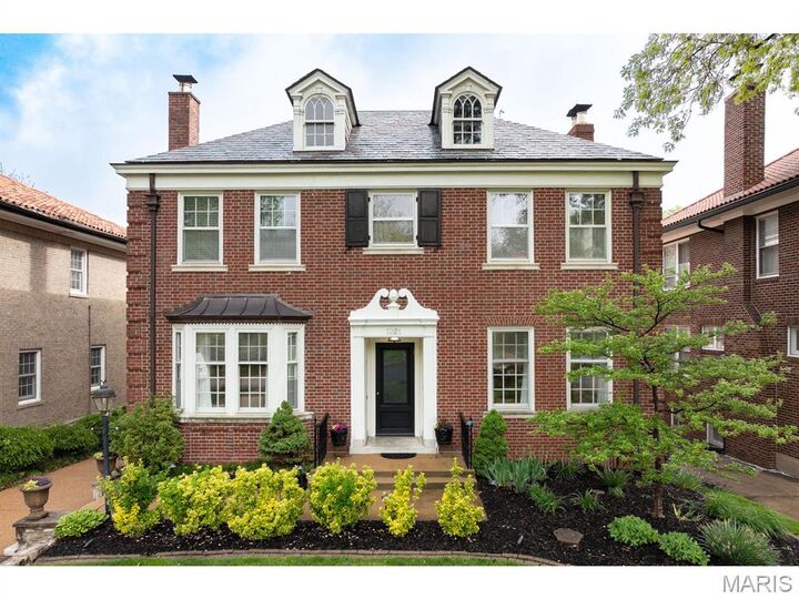 7221 Maryland Avenue  University City MO 63130 photo