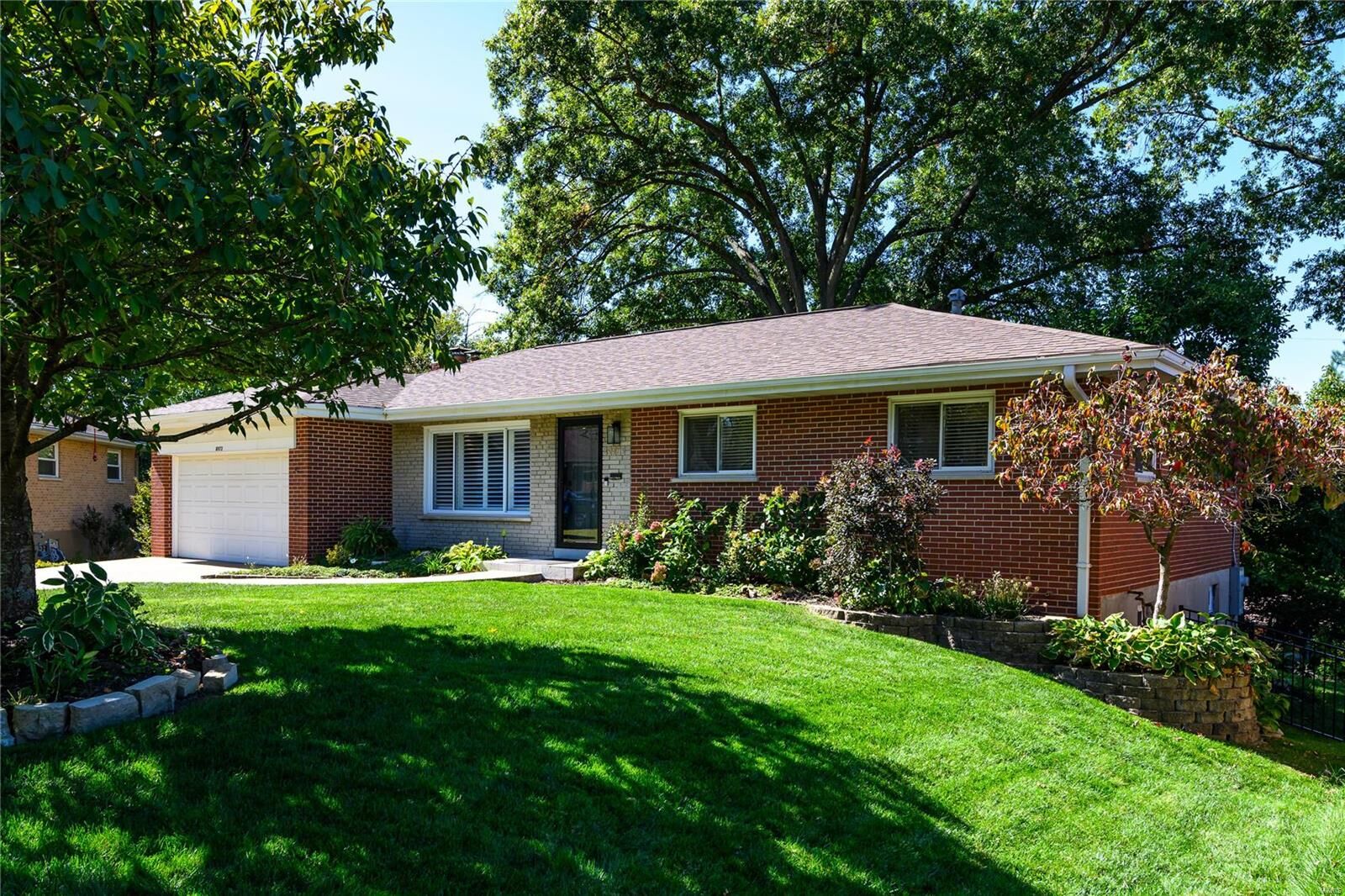 Property Photo: 8973 Belmar Court MO 63126