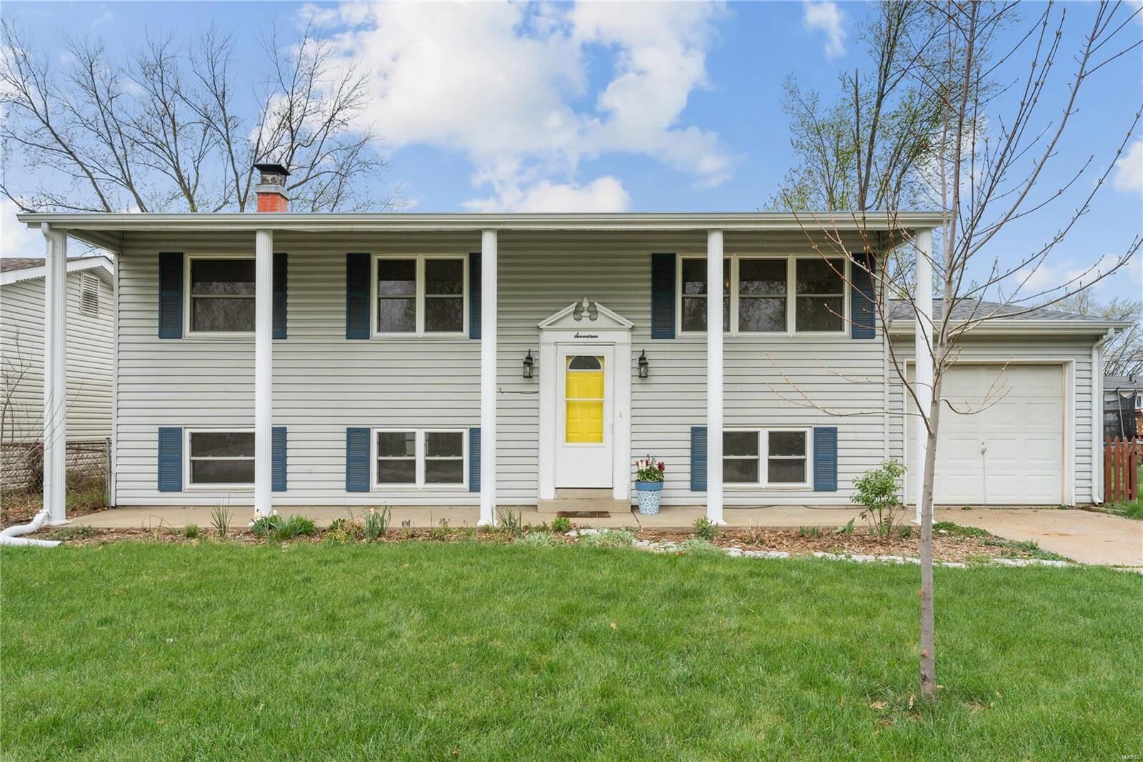 Property Photo:  17 Saint David Drive  MO 63376 