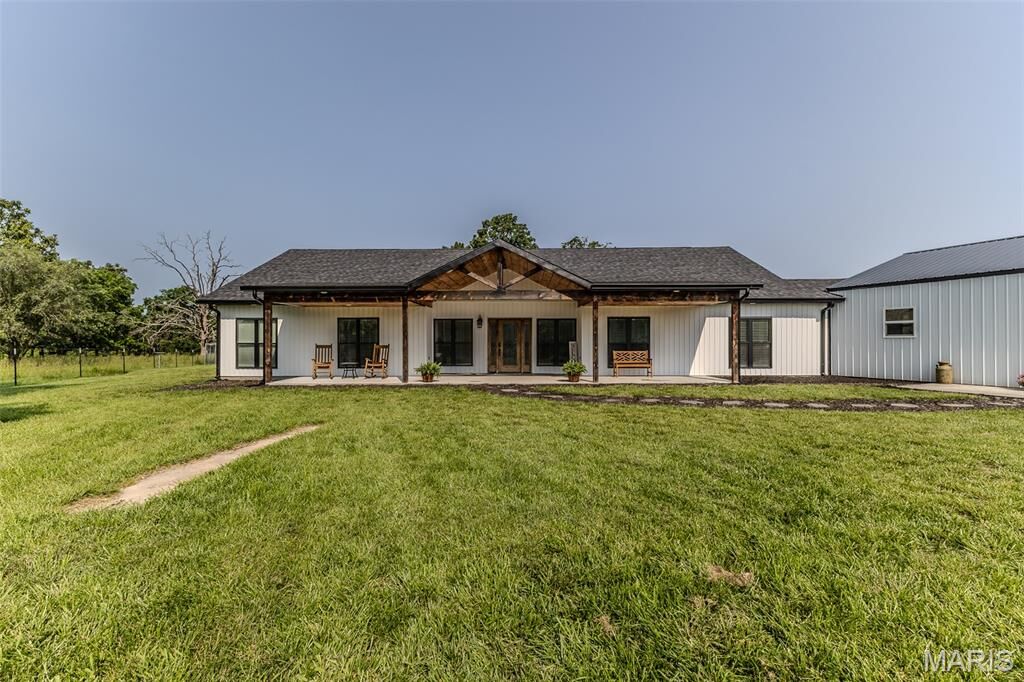 Property Photo:  15191 Pecan Drive  MO 65536