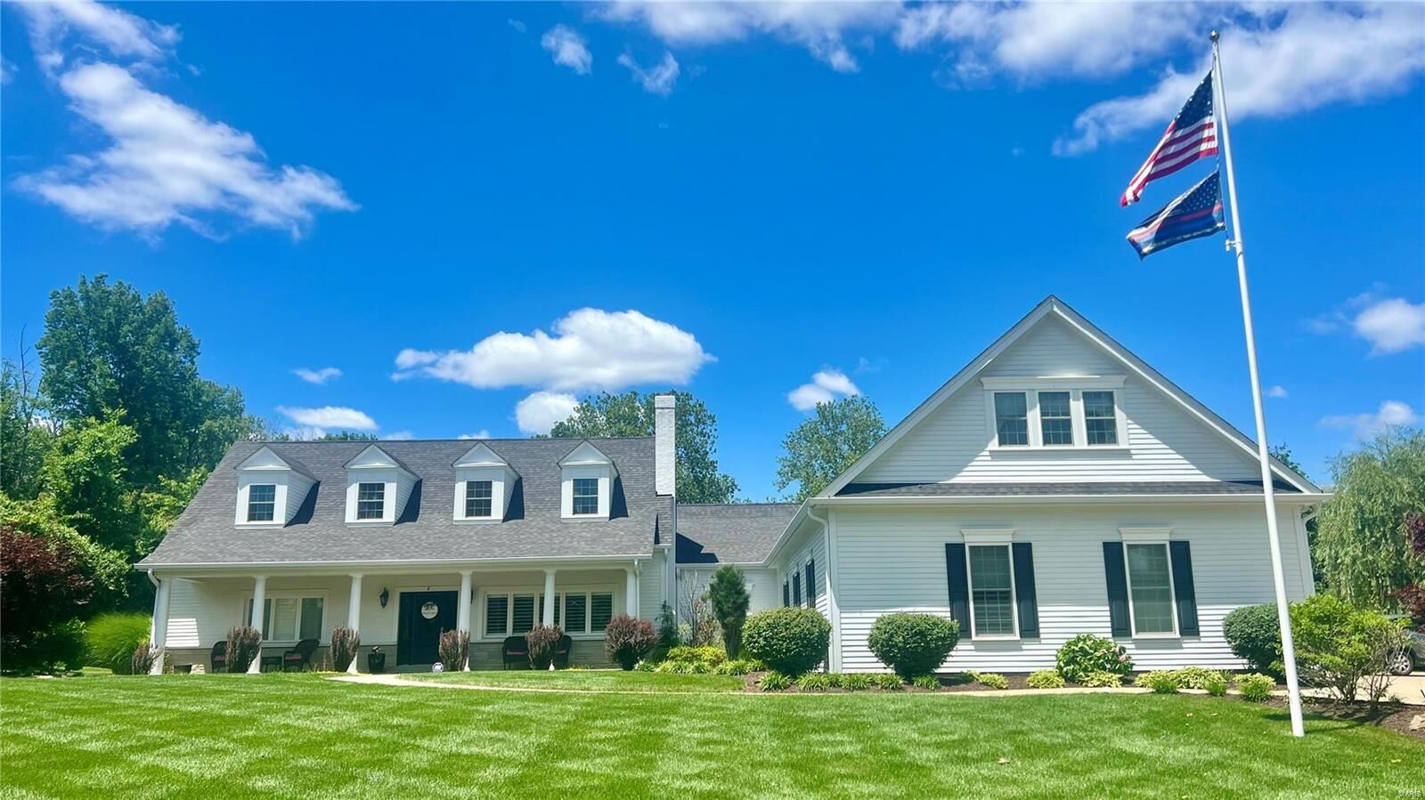 Property Photo:  1805 N Ballas Road  MO 63131 