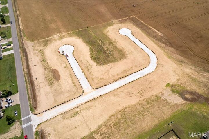 Property Photo: 412 Secretariat MO 63801